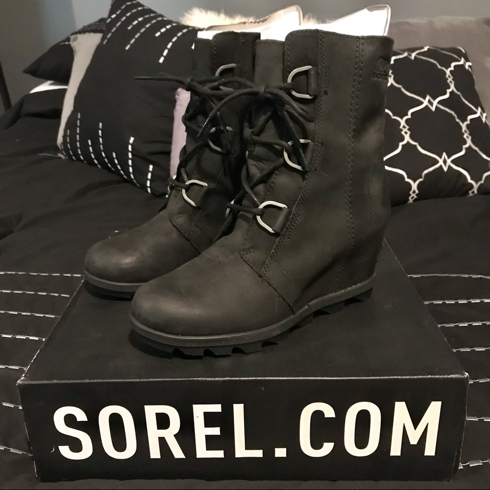 Sorel Joan Of Arctic Wedge II Boots Black Size 9